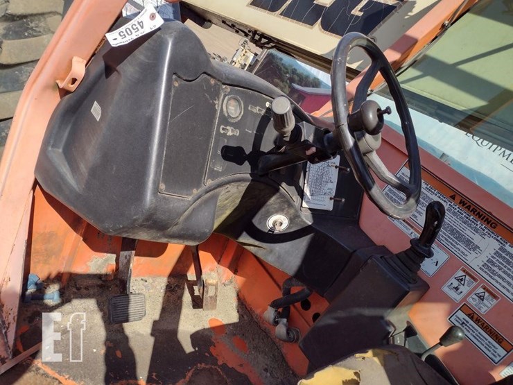 2004-jlg-g6-42a-image-10