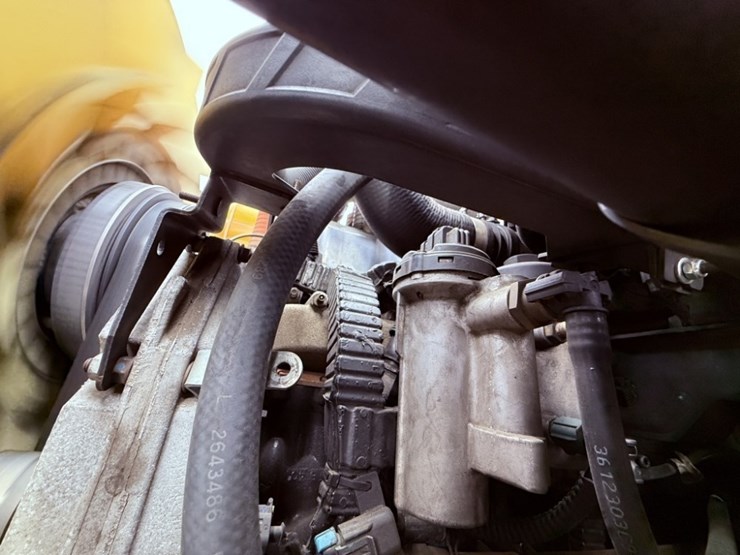 2013-international-7400-image-19