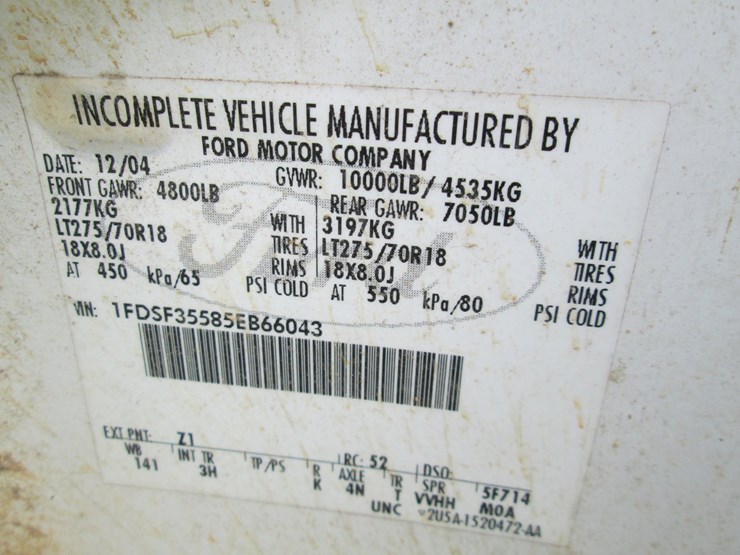 2005-ford-f350-image-37