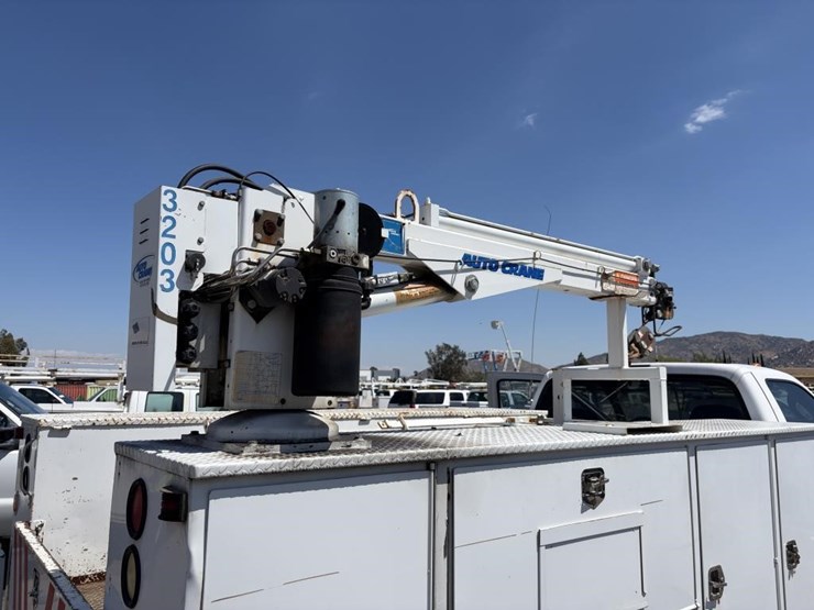 2003-ford-f450-image-10