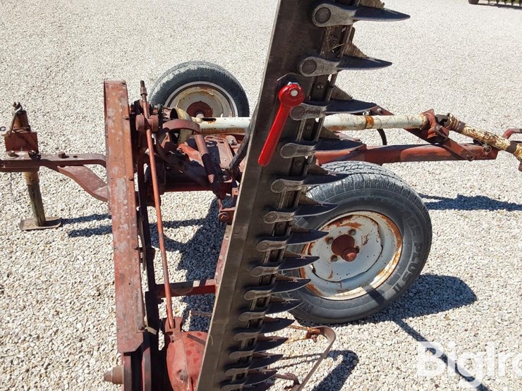 international-1100-image-18