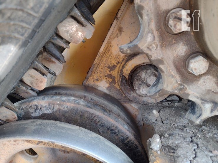 2020-caterpillar-259d3-image-23