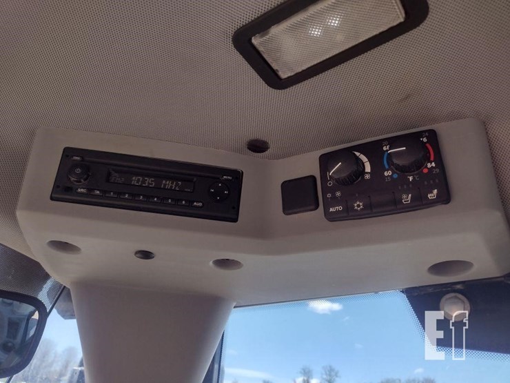 21-deere-724p-image-8