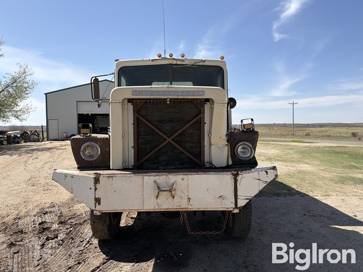 1974-international-paystar-5000-image-2