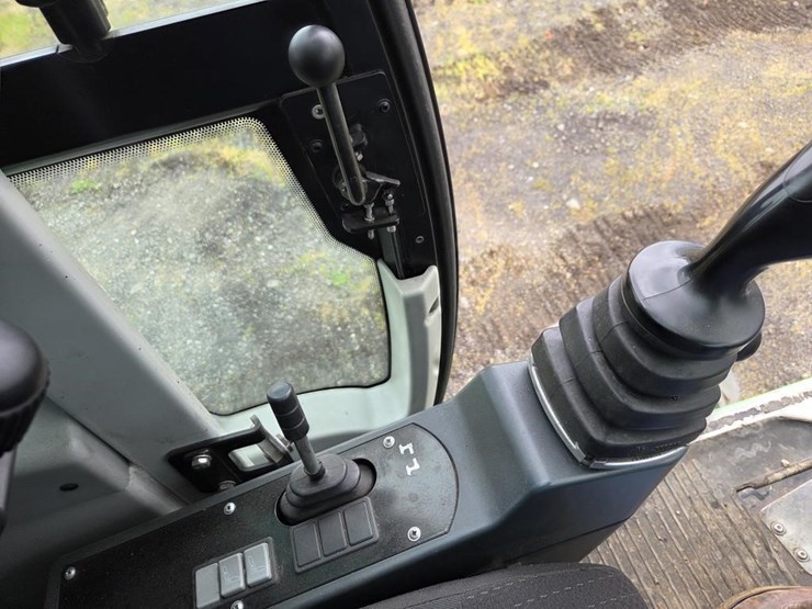 sennebogen-738e-tree-handler-image-11