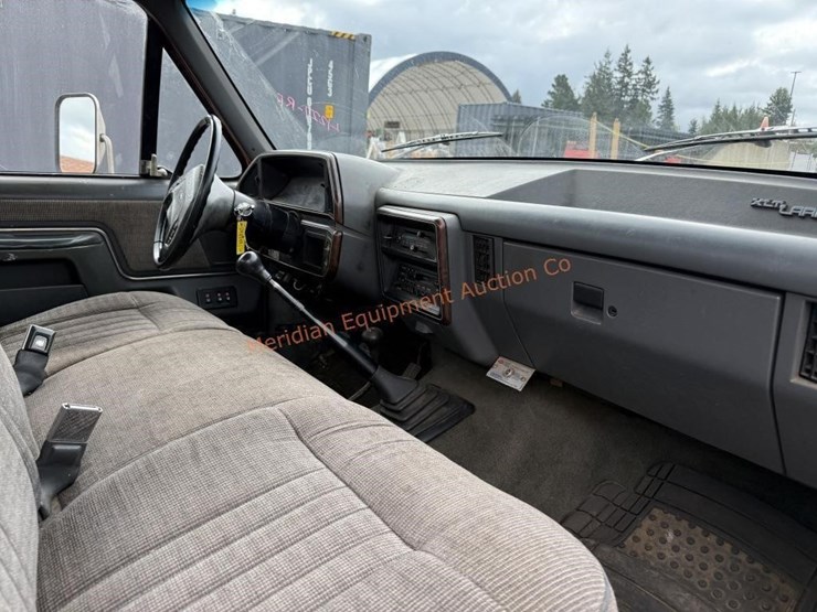 1991-ford-f350-xlt-lariat-image-39