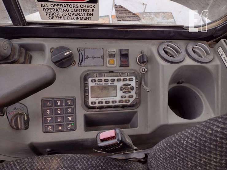 2014-bobcat-e35-image-10