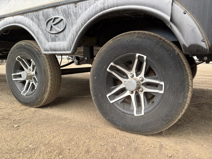 2020-premier-bl19fbpr20-travel-trailer-image-20