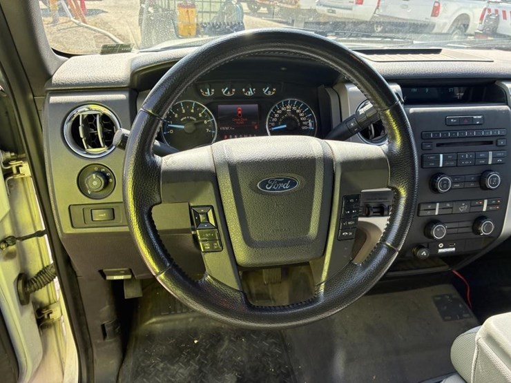2011-ford-f150-image-13