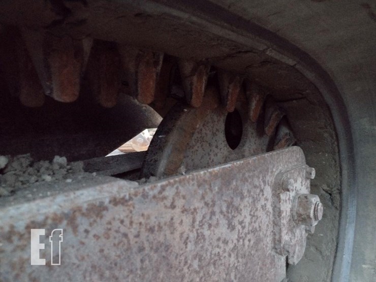 2008-morooka-mst1500vd-image-19