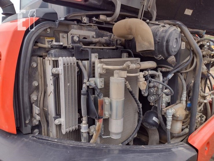 2020-kubota-kx040-4-image-31