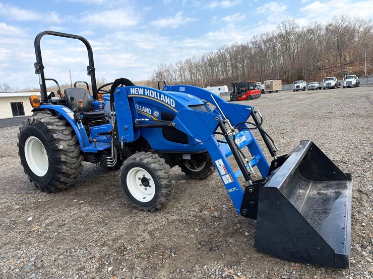 new-holland-workmaster-40-image-3