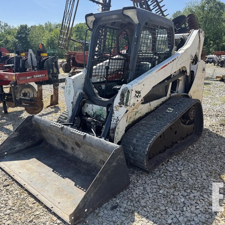 2014 BOBCAT T590