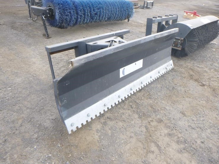 jct-72"-skid-steer-dozer-blade-image-2