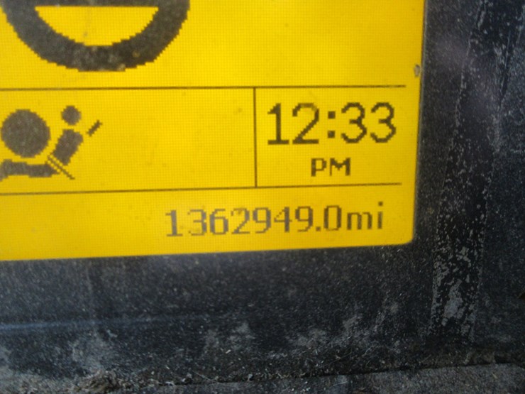 #46184-•-2008-volvo-t/a-sleeper-truck-tractor-4v4nc9gh08n482694-image-49