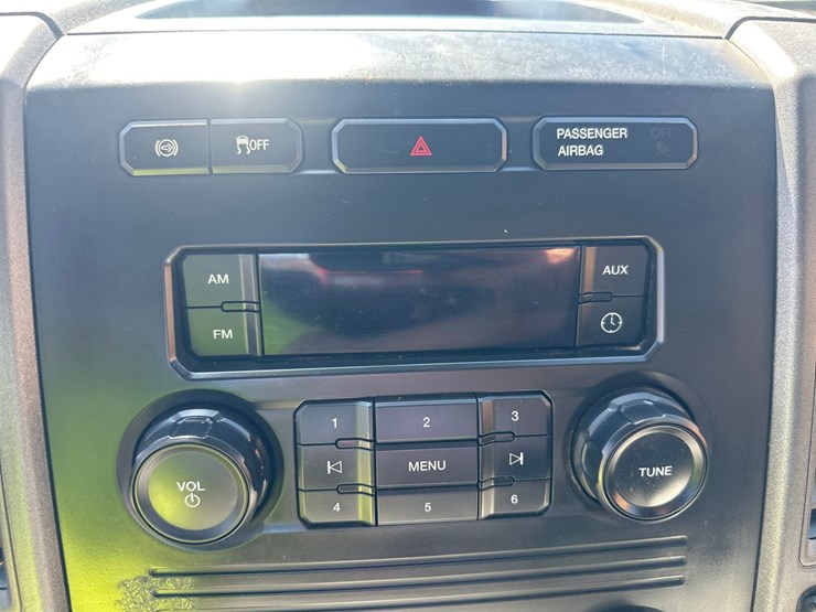 2019-ford-f550-image-34