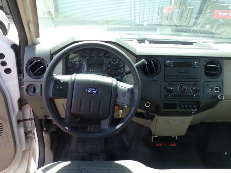 2010-ford-f250-image-7