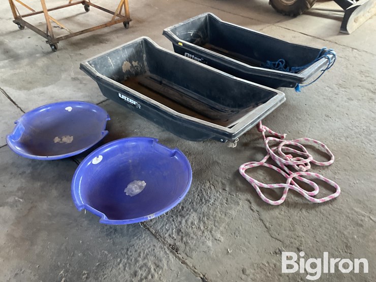 otter-pro-poly-sleds-image-3