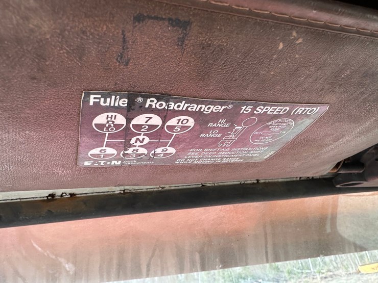 1984-ford-tractor-image-46