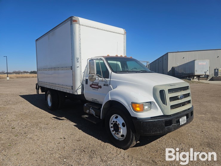 2004-ford-f650-image-3