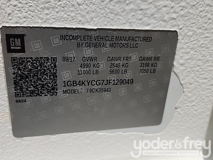 2018-chevrolet-silverado-3500hd-image-38