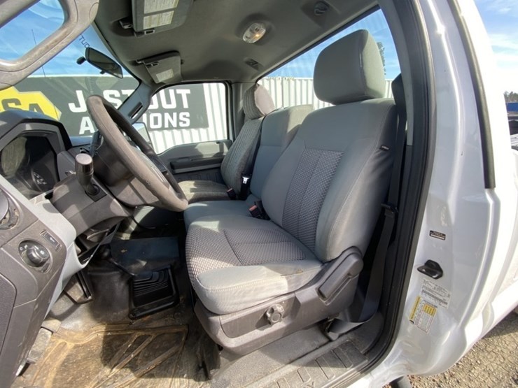 2015-ford-f250-xl-image-15