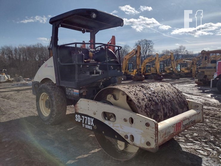 2005-ingersoll-rand-sd77dx-image-34