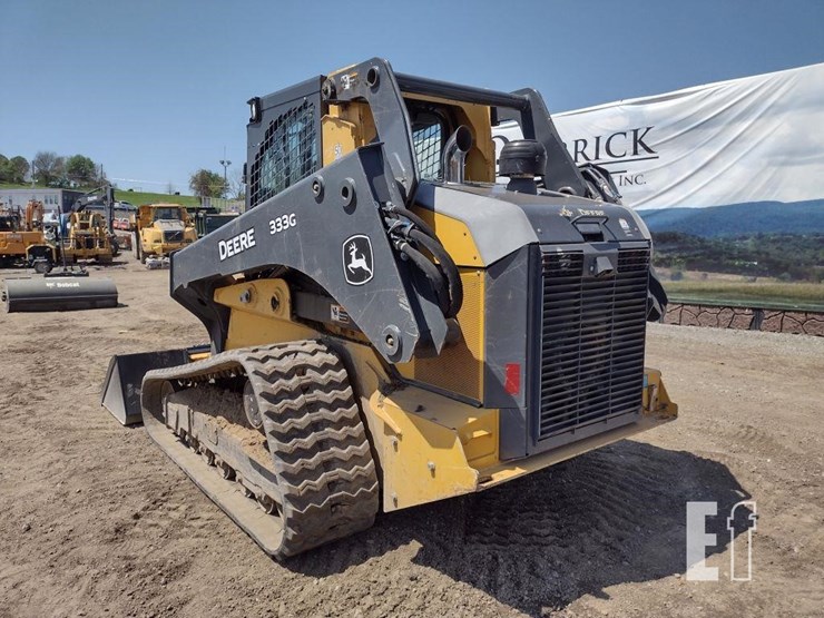 2022-deere-333g-image-30