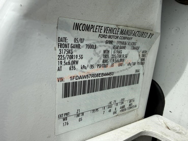 2008-ford-f550-image-13