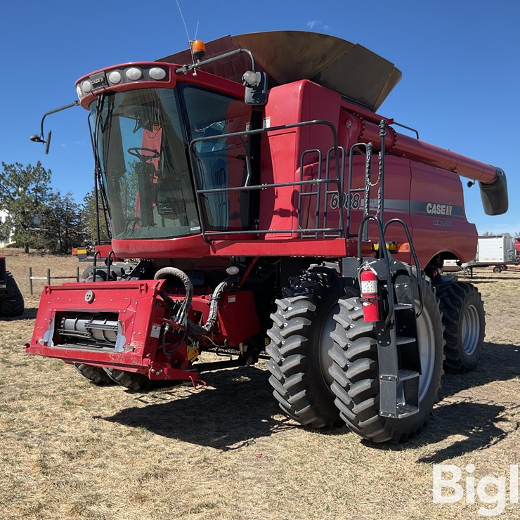 2011 CASE IH 6088