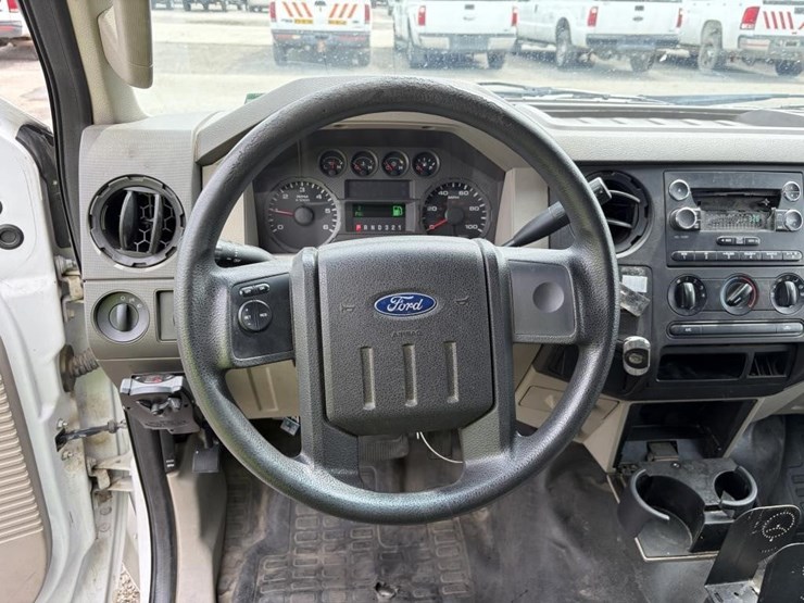 2008-ford-f250-image-13