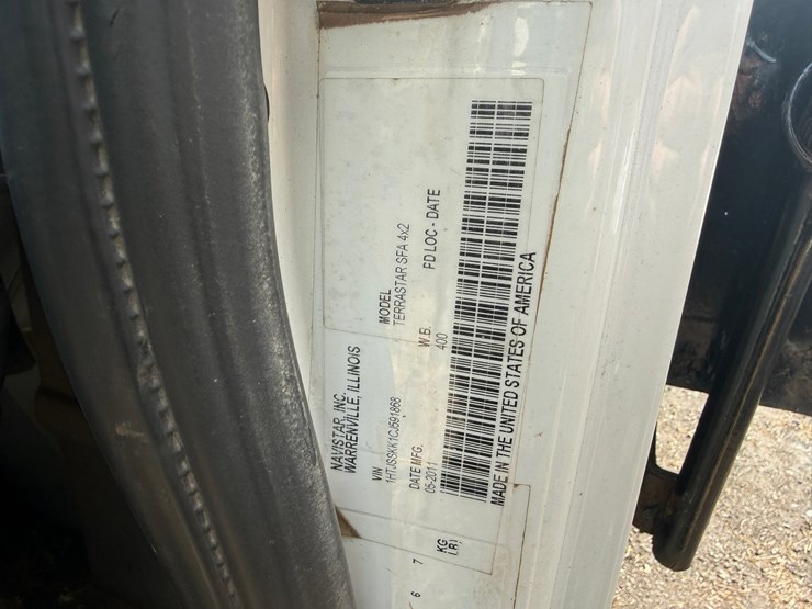 2011-international-terrastar-image-57