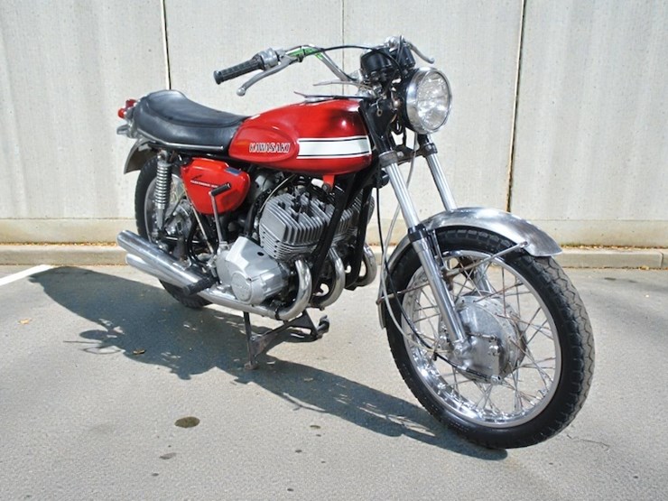 1970-kawasaki-h1-triple-motorcycle-image-2
