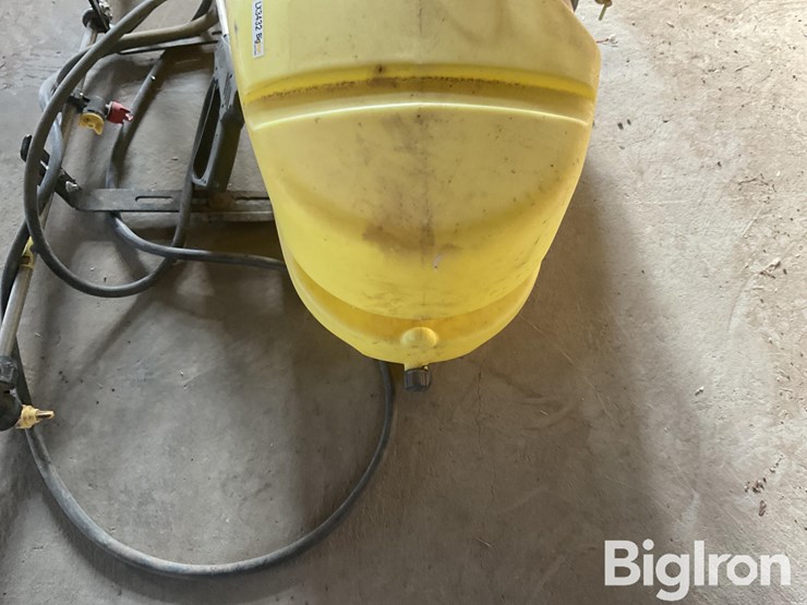 bomgaars-spot-sprayer-image-14