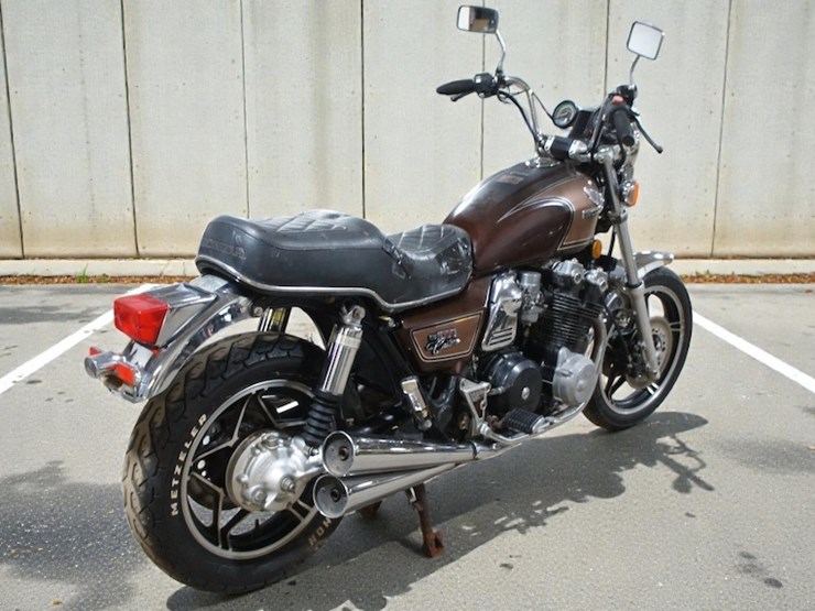 1983-honda-cb1000c-custom-motorcycle-image-3