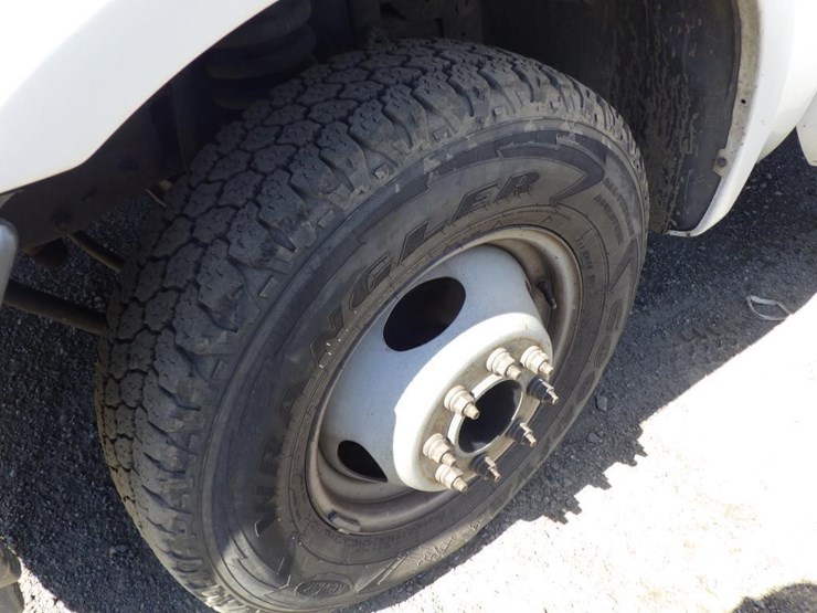 2002-ford-f350-image-13