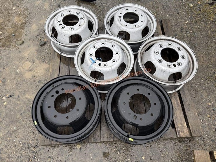 2008-dodge-3500-image-8