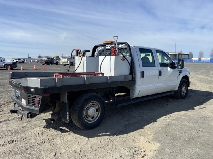 2010-ford-f250-xl-image-5