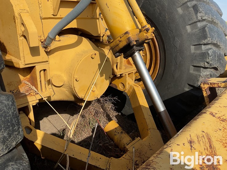 caterpillar-824b-image-9