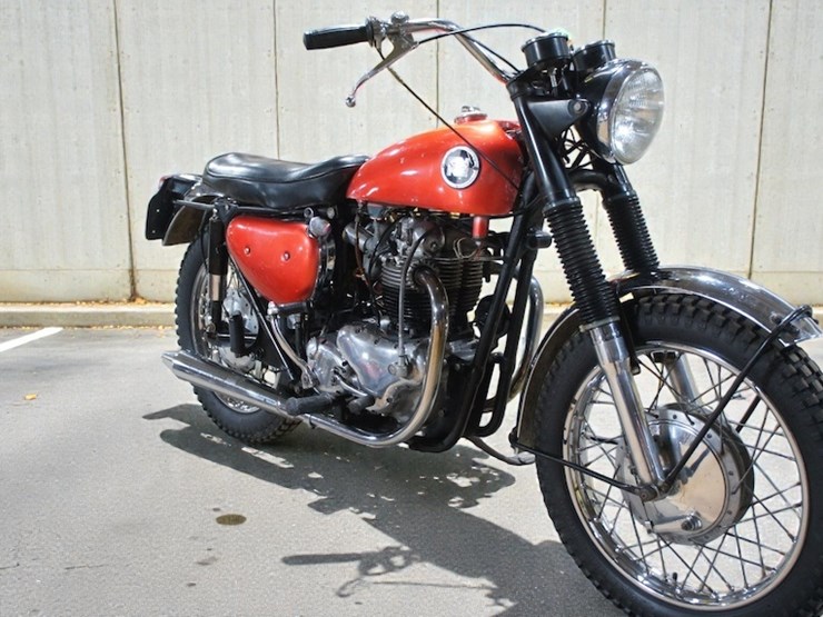 1967-norton-n15cs-motorcycle-image-2