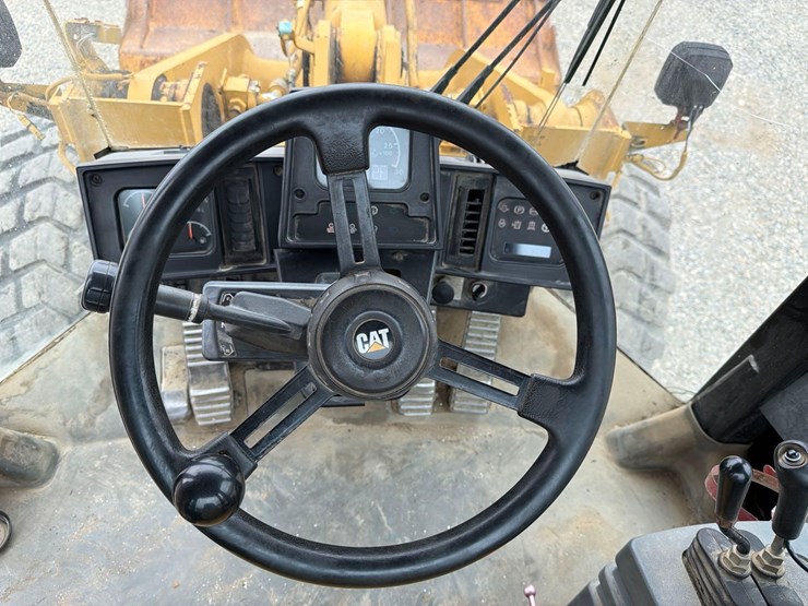 caterpillar-950g-image-14