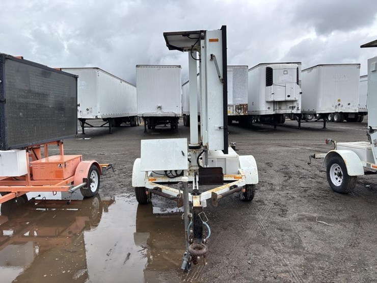 2006-ver-mac-cms-1584-towable-message-board-image-5