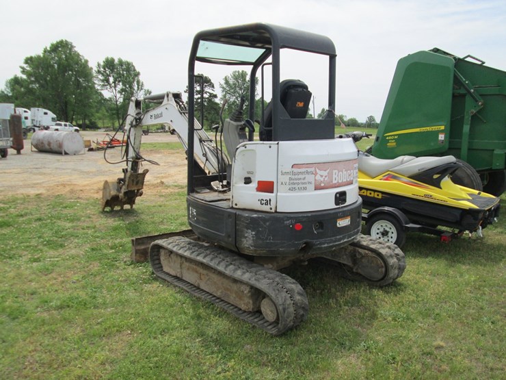 2016-bobcat-e35-image-4