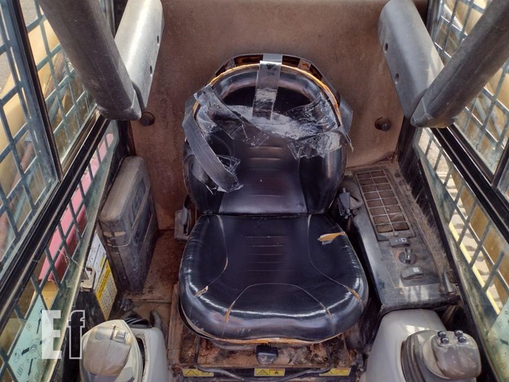 2005-caterpillar-287b-image-9