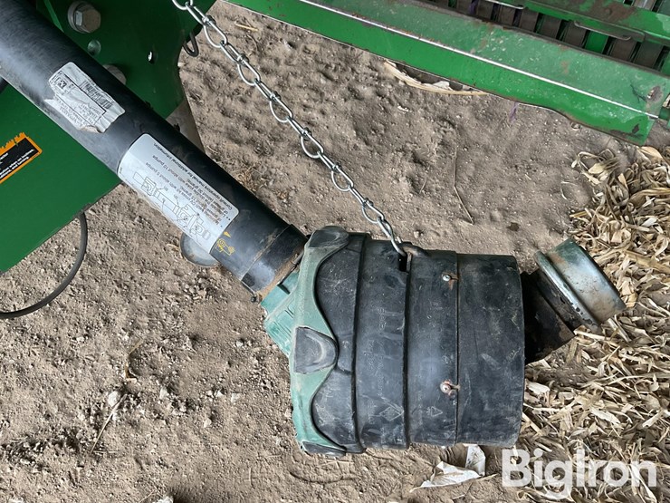 2015-john-deere-l340-image-16