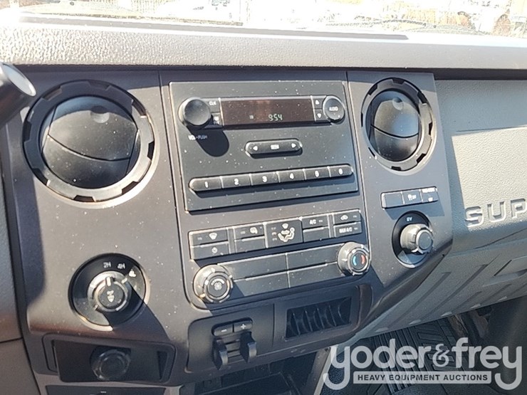 2012-ford-f350-sd-image-33