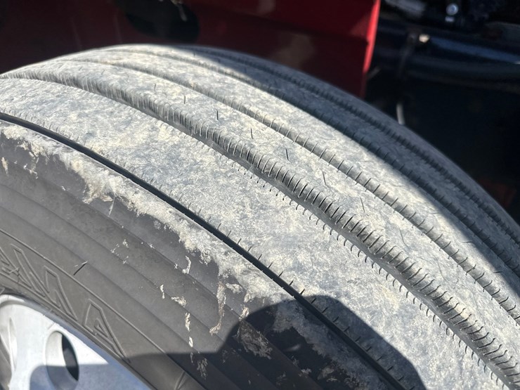 2004-massey-ferguson-8-image-73