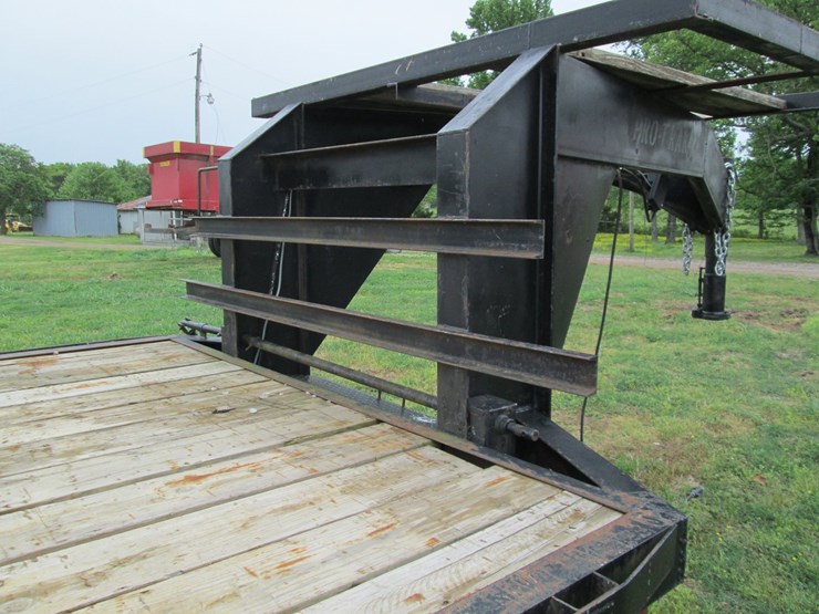 #46185-•-1997-pro-trak-20'-t/a-steel-gooseneck-equipment-trailer-1p9dg2528vc298151-image-17
