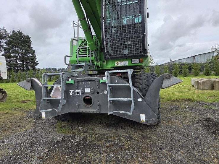 sennebogen-738e-tree-handler-image-9