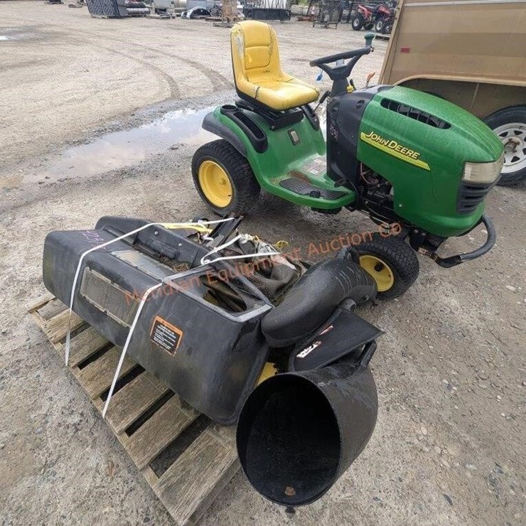 JOHN DEERE L120